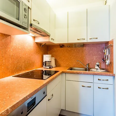 Veronika Apartment